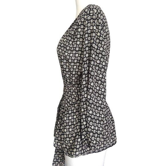 MAX STUDIO Floral Blouse Women's Size M Black & White Long Sleeve Elastic Waist - Picture 2 of 11